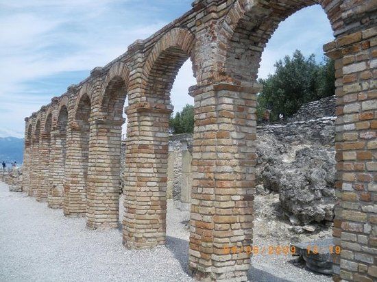 Grottoes of Catullus